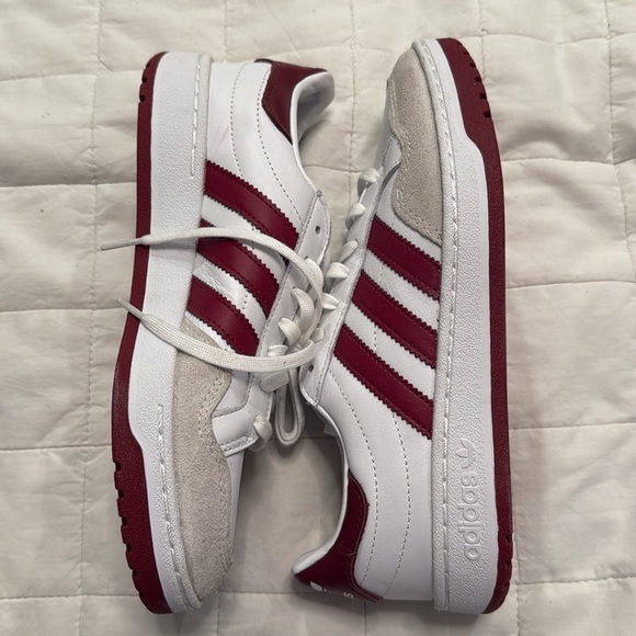 adidas Originals Shoes - BRAND NEW ADIDAS RED/WHITE WOMENS SHOES - Size 7
